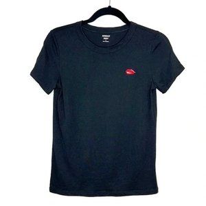 NWOT SUNDAY BEST Artizia Embroidered Lips Tee